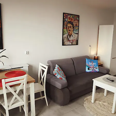 Elizjum Nad Termami Cieplice Apartment