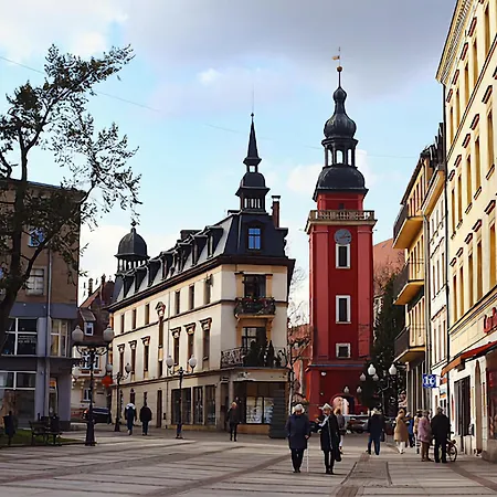 Elizjum Nad Termami Cieplice Апартаменты Еленя-Гура